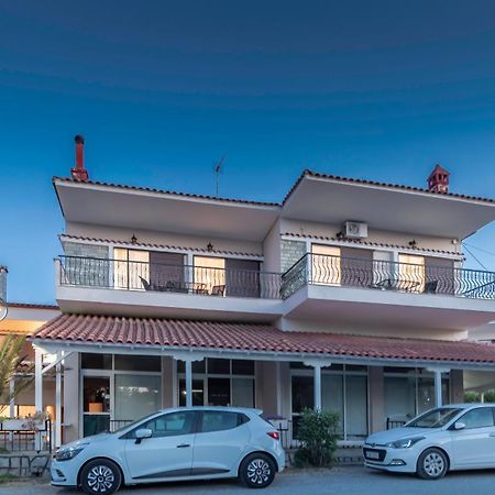 Properstay 101 - Casa Leonardo Chalkidiki Políhrono Kültér fotó