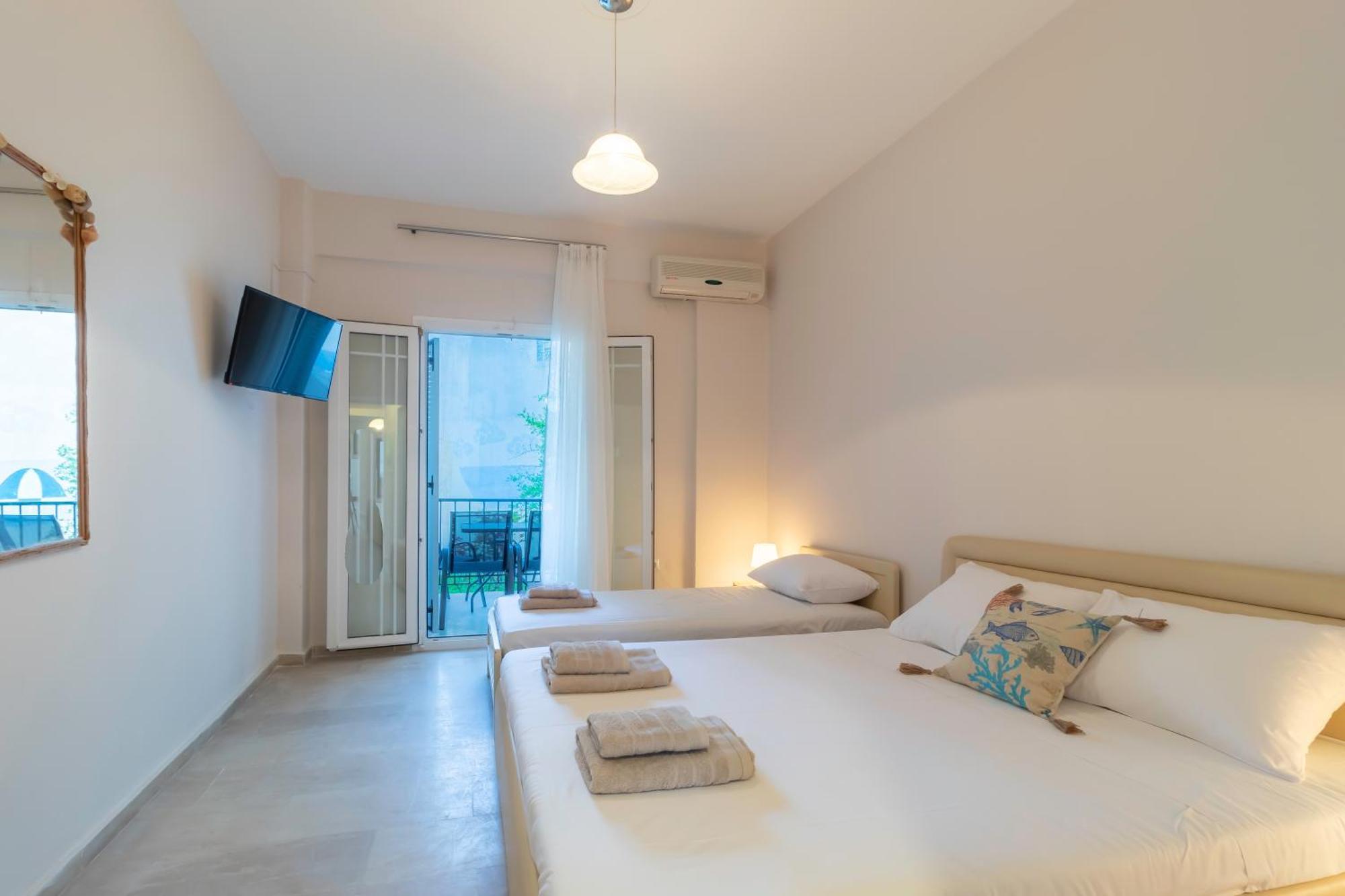 Properstay 101 - Casa Leonardo Chalkidiki Políhrono Kültér fotó