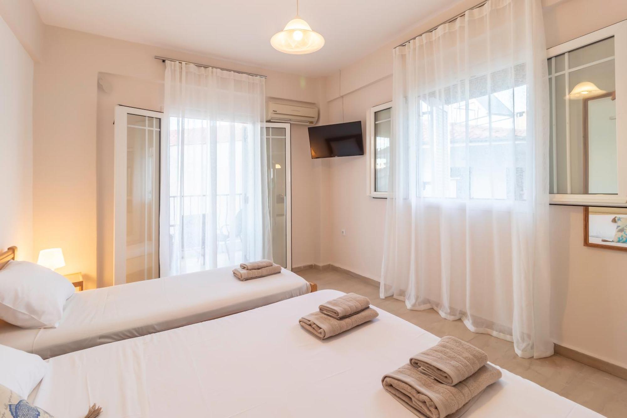 Properstay 101 - Casa Leonardo Chalkidiki Políhrono Kültér fotó
