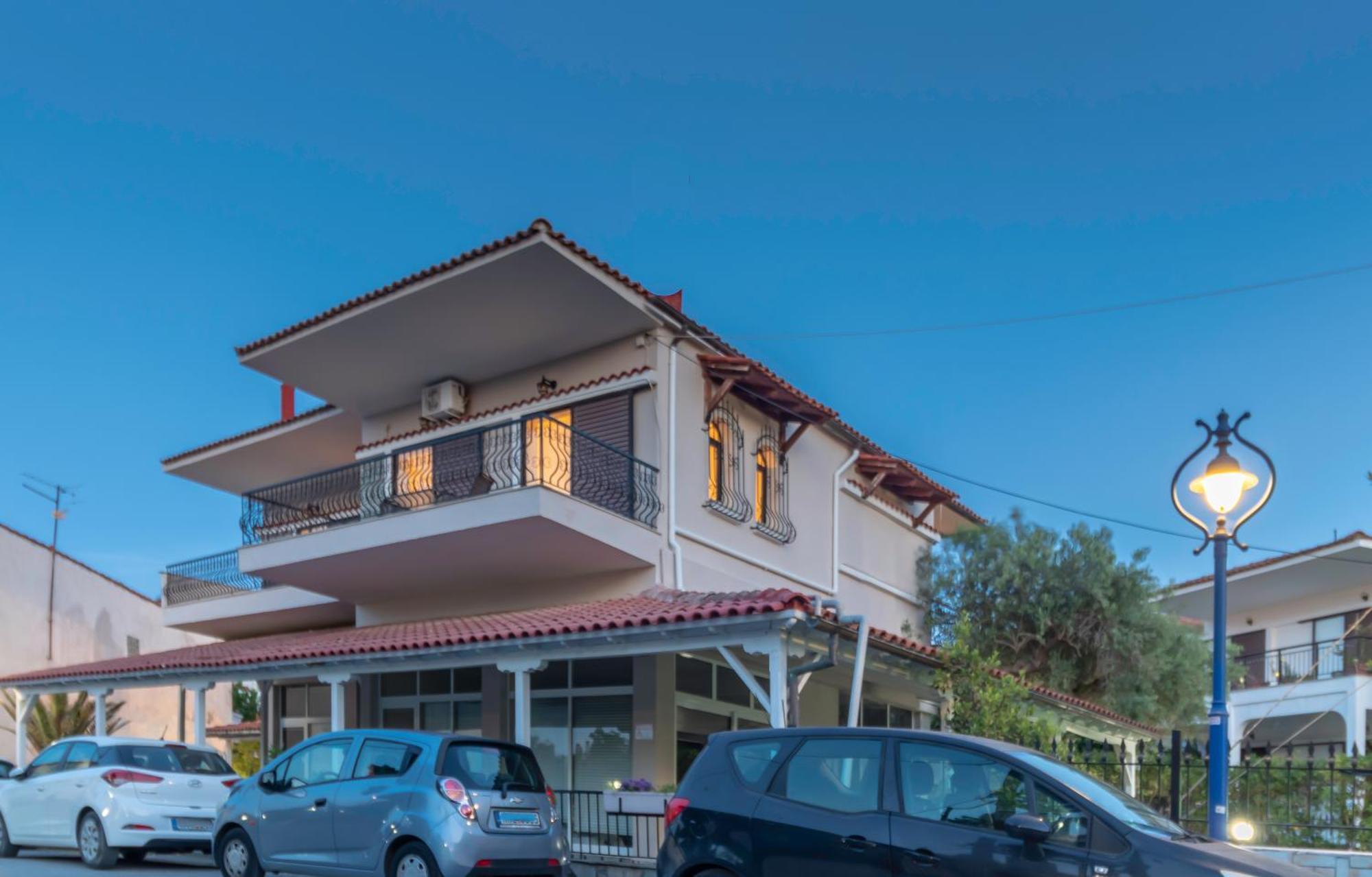 Properstay 101 - Casa Leonardo Chalkidiki Políhrono Kültér fotó